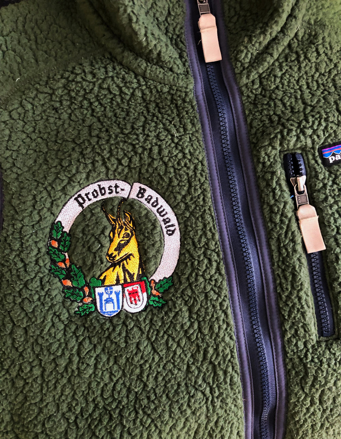 Emblem Digitalisierung mit anspruchsvollen Details