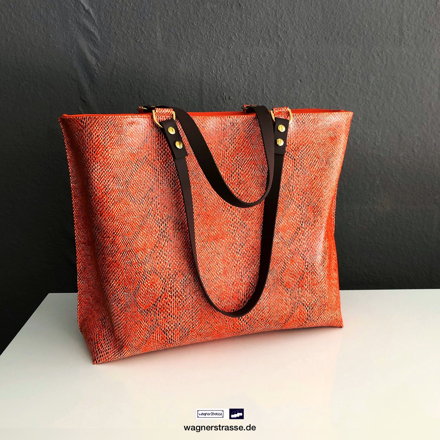 Shopper Tasche Snake Orange mit Schwarz