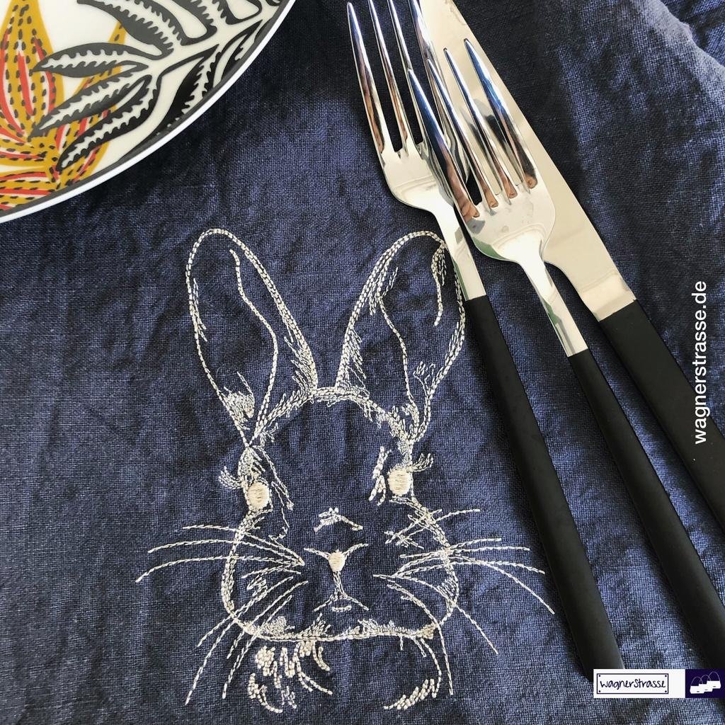 Geschirrtuch mit Stickerei für Ostern