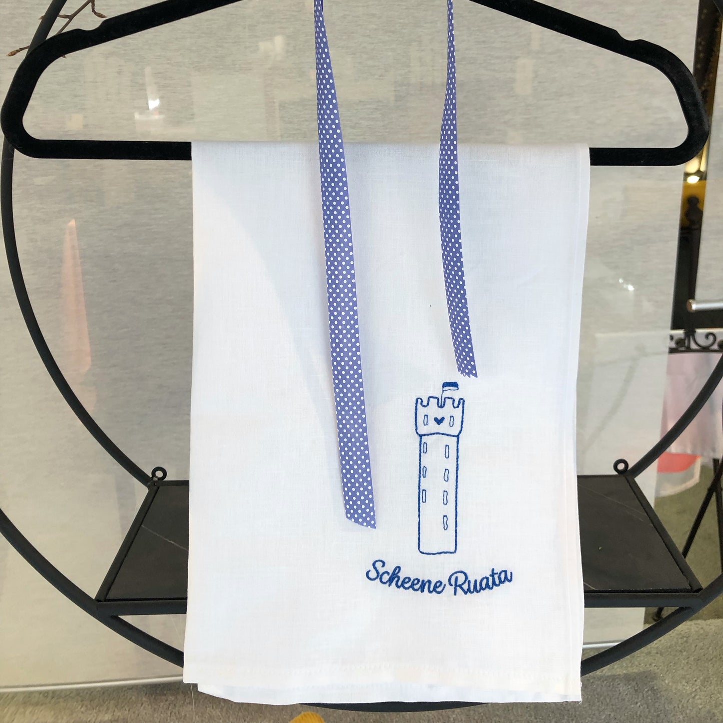 Geschirrtuch mit Scheene Ruata oder Mehlsack Stickerei