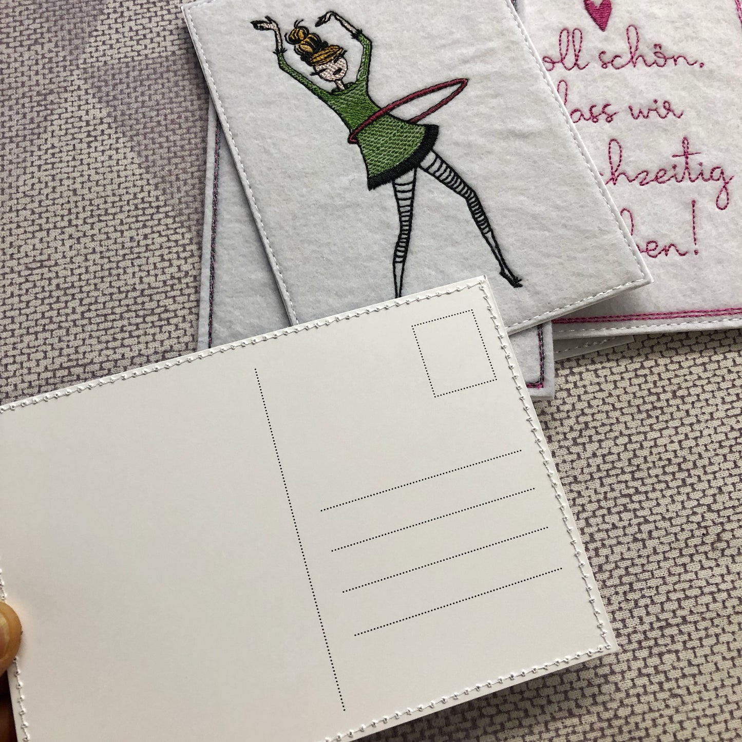 Postkarte gestickt Tiere