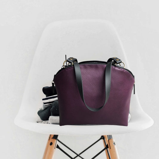 Kleiner Shopper Aubergine Schwarz