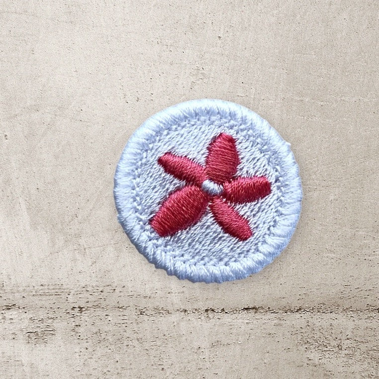 Patch mit Blume und Marienkäfer