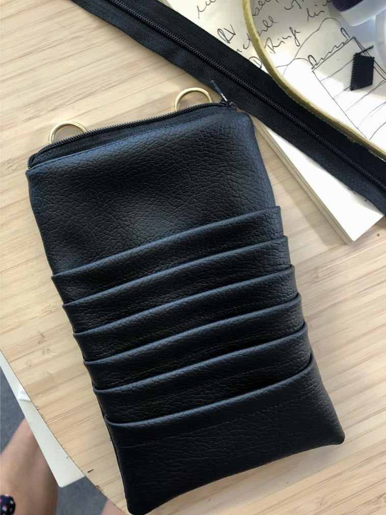 Handy Tasche mit Kartensteckfächern