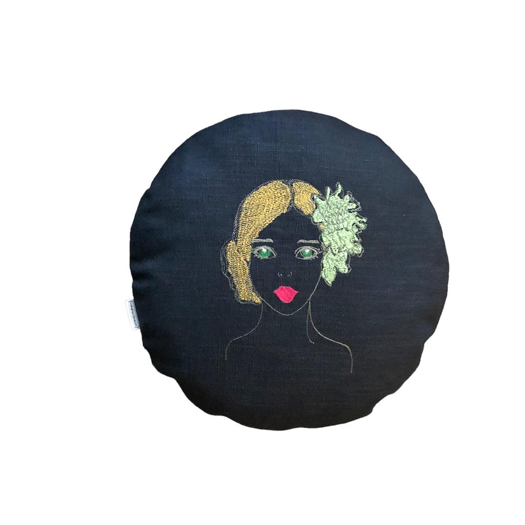 Rundes Kissen mit Ballerina Stickerei dunkel