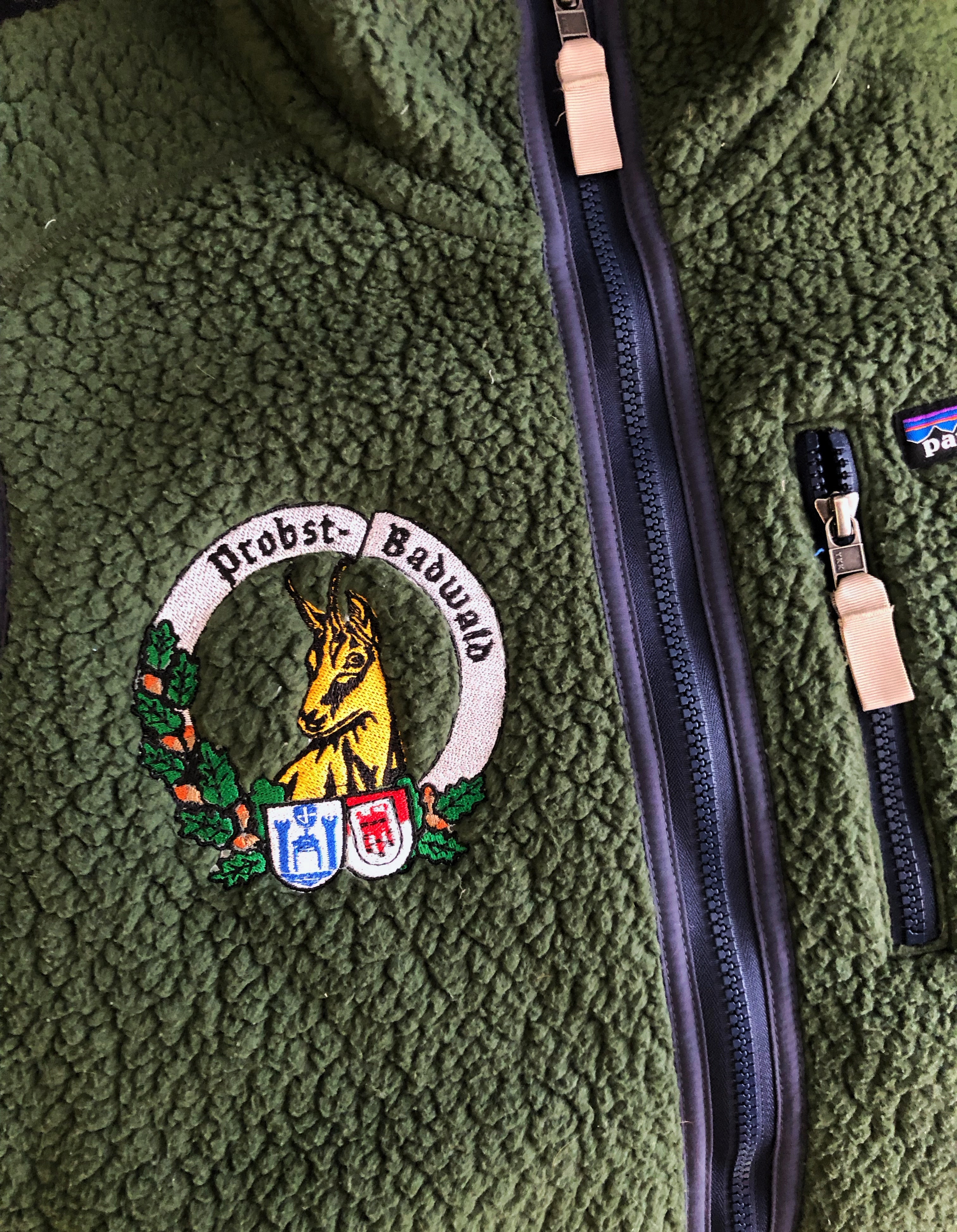 Emblem Digitalisierung mit anspruchsvollen Details
