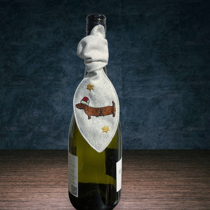 Weihnachtlich bestickte Schleife