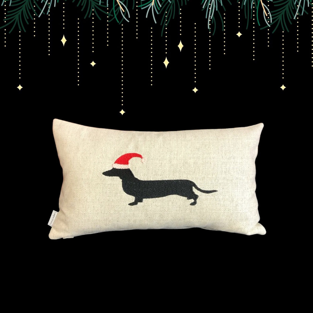 Weihnachtlich bestickte Kissen