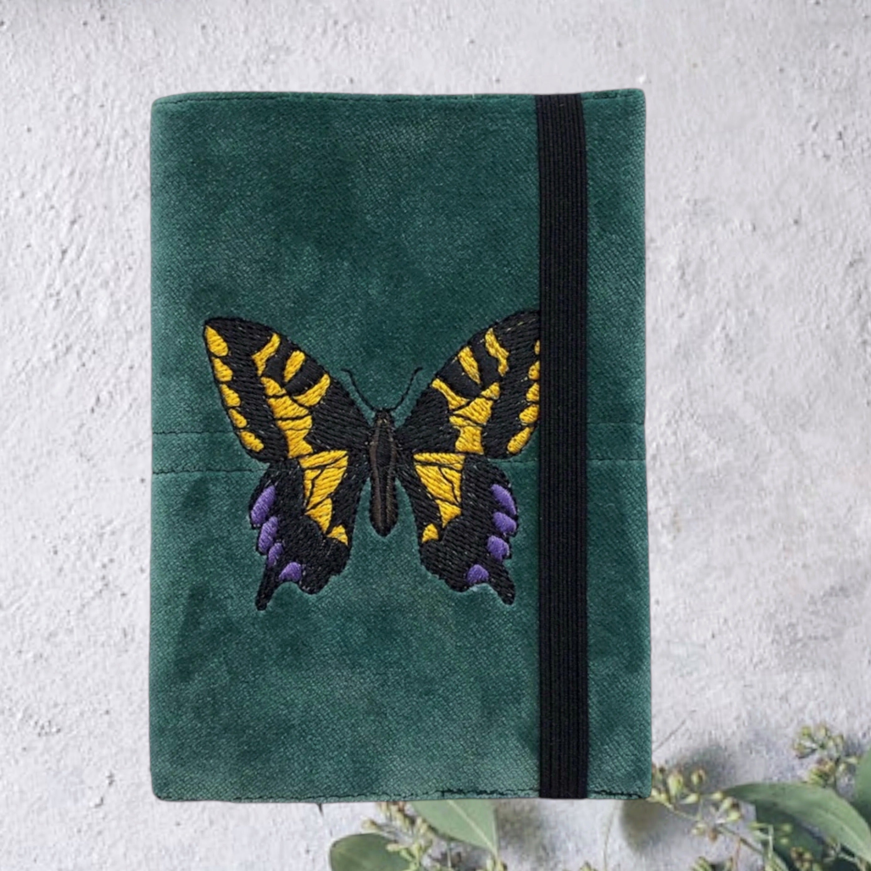 Notizbuch mit Bestickung