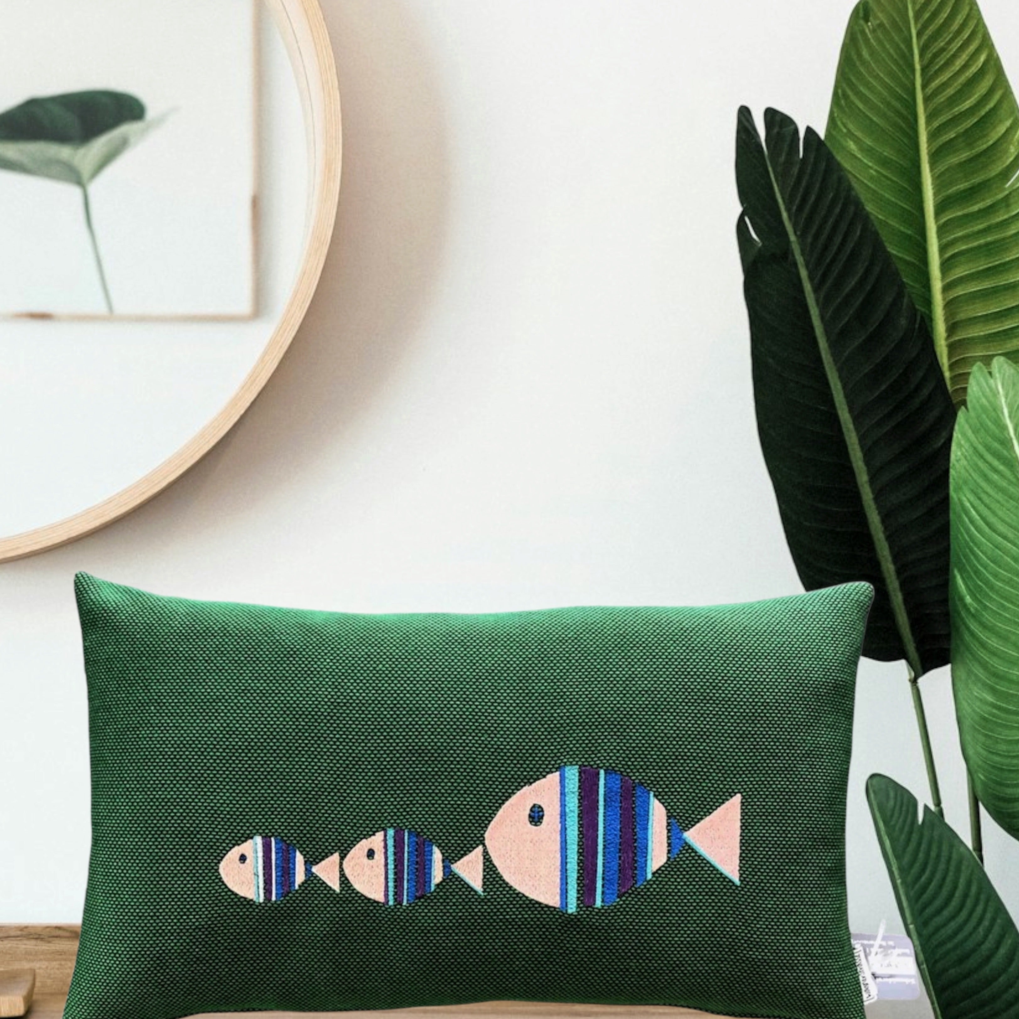 Kissen mit Fische Stickerei