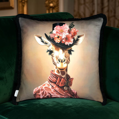 Cooles samtweiches Kissen Giraffe Dame sand