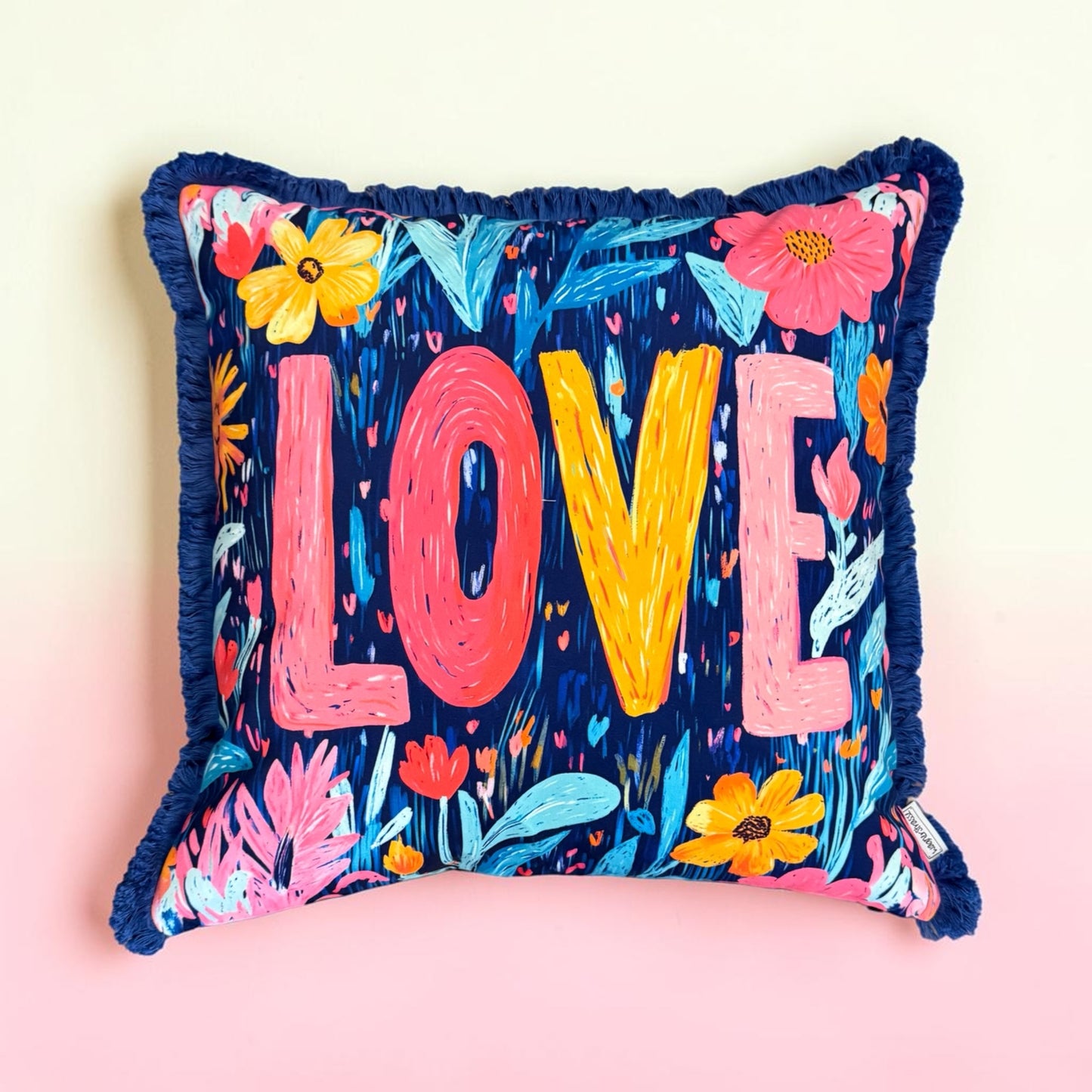 Cooles samtweiches Kissen LOVE