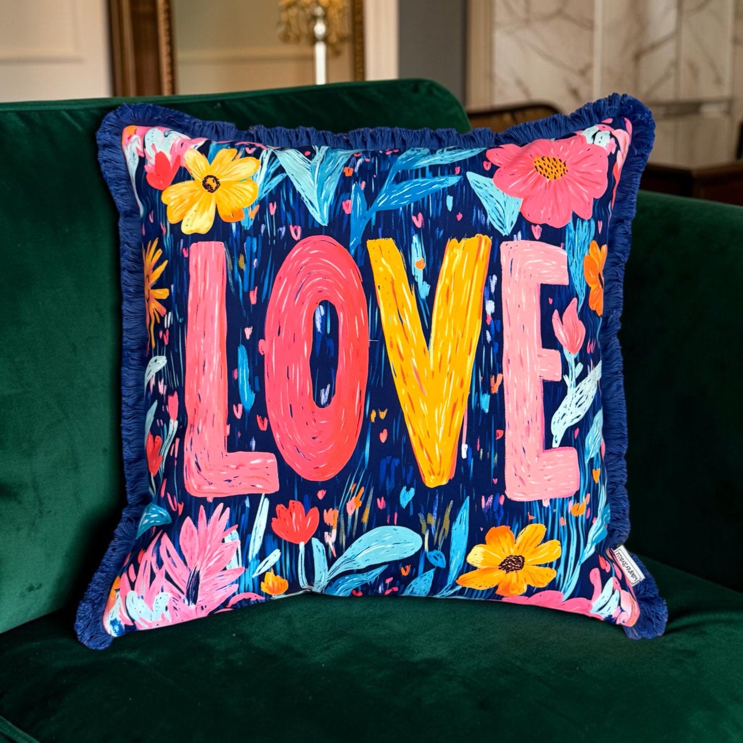 Cooles samtweiches Kissen LOVE