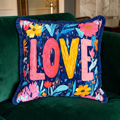 Cooles samtweiches Kissen LOVE