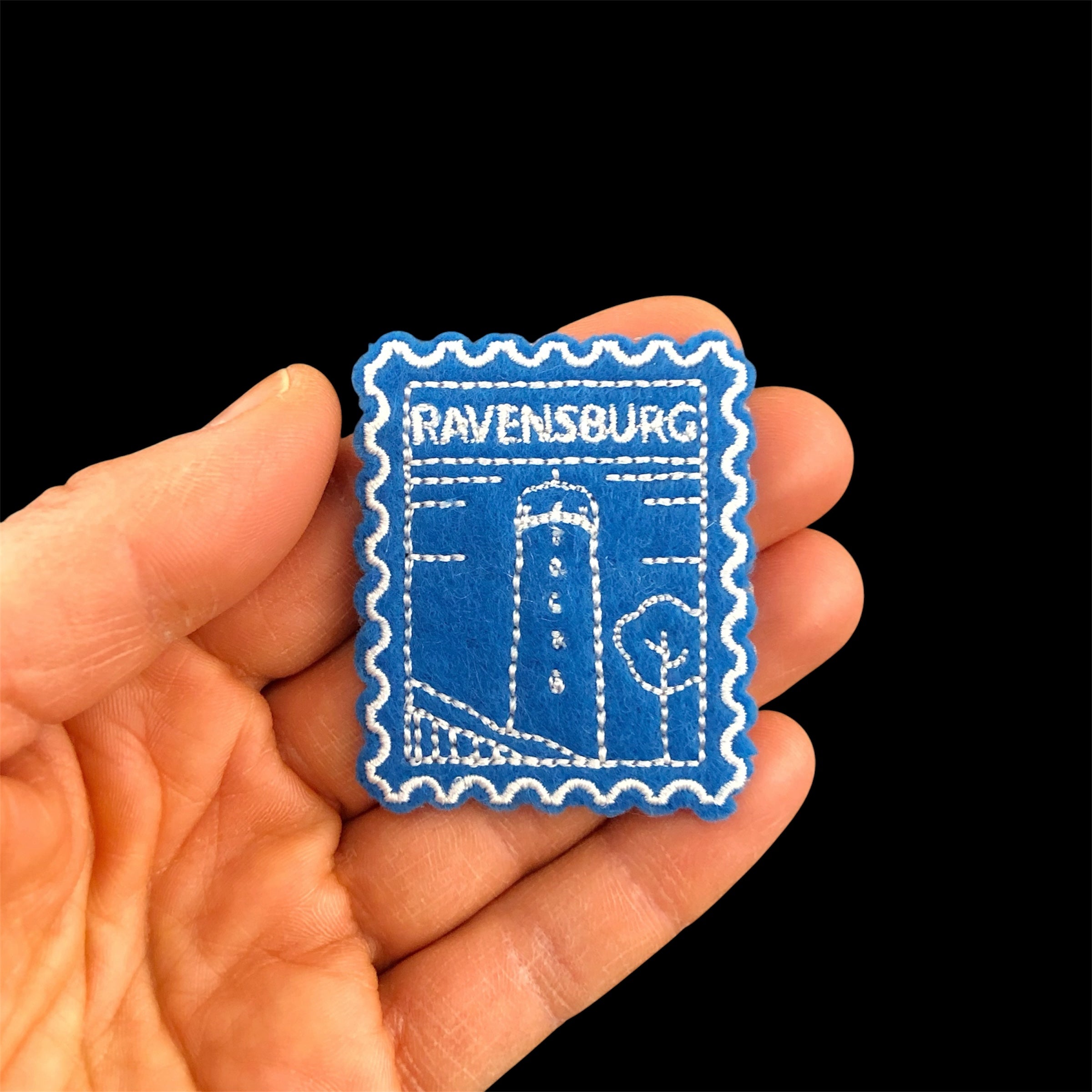 Gestickte Patches mit Mehlsack und Herzen